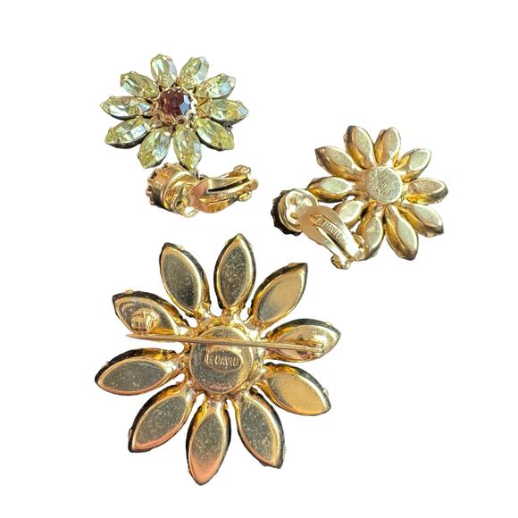 Vintage B David Brooch And Clip Earrings Set - Picture 3 of 4